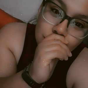 Meet your Posher, Lucy